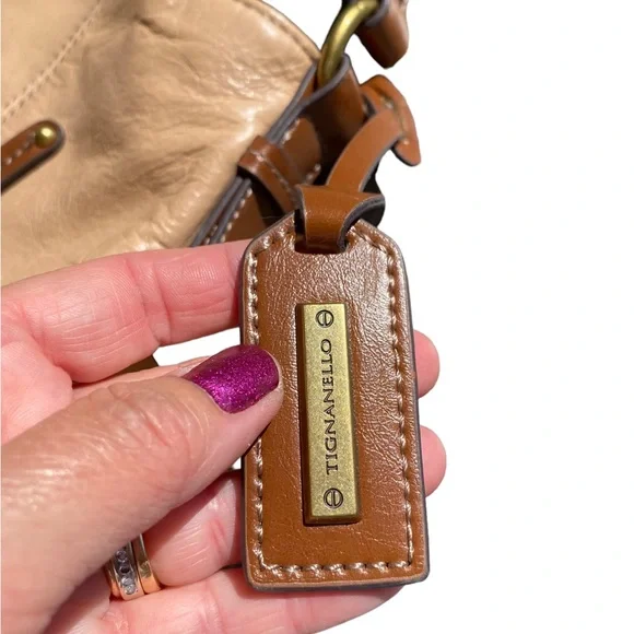 Tignanello Leather Tan and Brown Shoulder Bag Purse - Picture 10 of 14